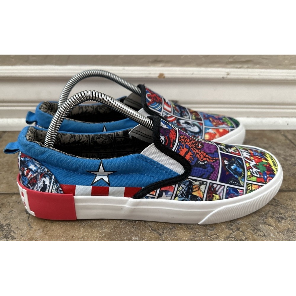 Marvel Superheroes Allover Print Multi-color Slip-On Canvas Size 9.5